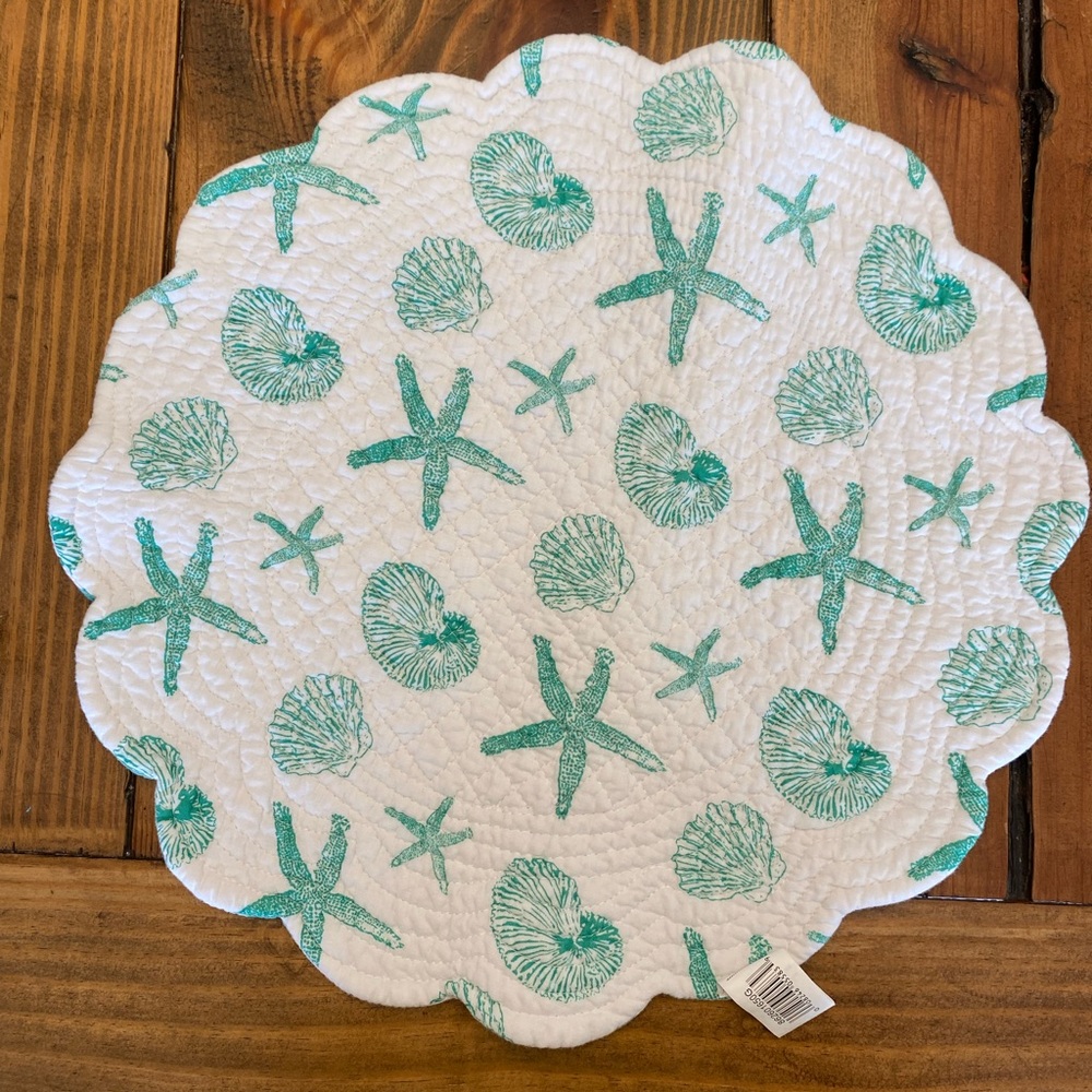 Ocean Sea Life Quilted Round Scalloped Placemats Set of 6 Aqua White Reversible